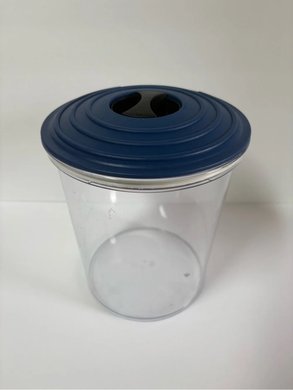Le Creuset 3.5L Seal & Store Airtight Canister